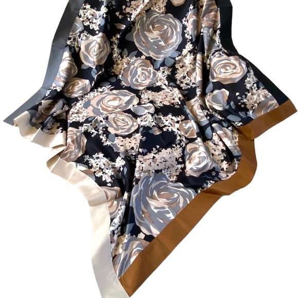 VINTAGE JIM THOMPSON 100% THAI SILK SCARF 42”x42” BLK/GRAY/CREAM, VINTAGE NWOT - Picture 10 of 16